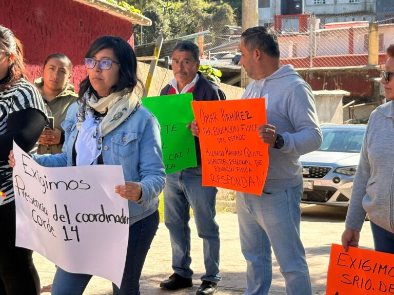 Padres de Familia del CAI 7 en Zacapoaxtla Exigen Maestros Faltantes