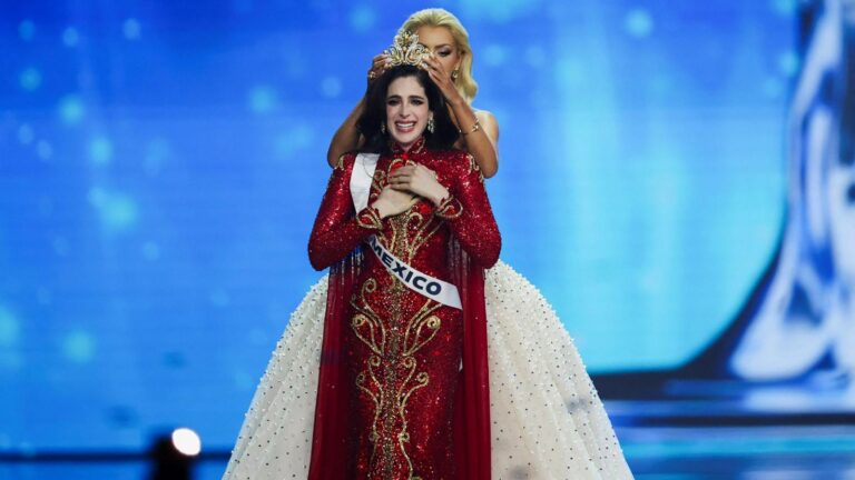 Señalan supuesto fraude en el triunfo de la tabasqueña Fátima Bosch en Miss Universo 2025.