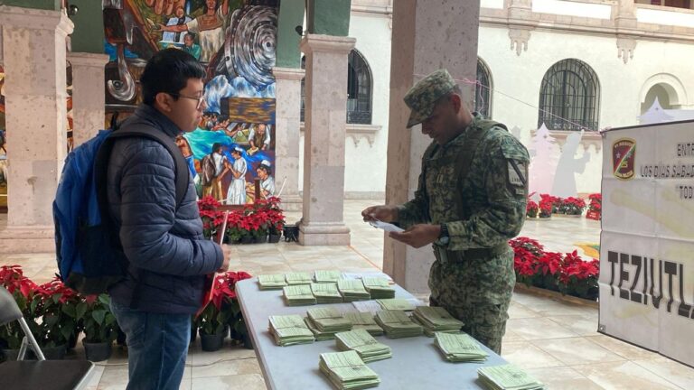 SEGUNDO LLAMADO A JÓVENES DE LA CLASE 2006 Y REMISOS PARA RECOGER SU CARTILLA LIBERADA