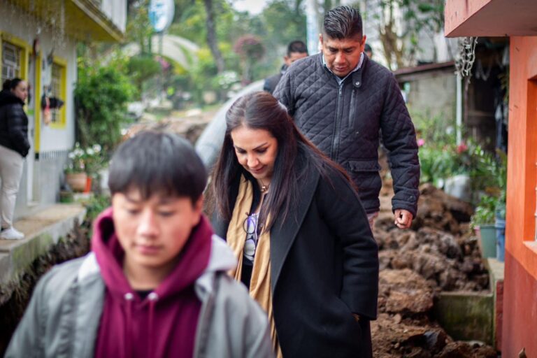 OBRA DE SUSTITUCIÓN DE LÍNEA DE AGUA REGISTRA AVANCE DEL 70 POR CIENTO