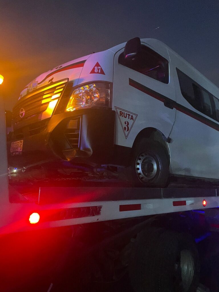 SEIS LESIONADOS DEJA ACCIDENTE EN CHIGNAUTLA