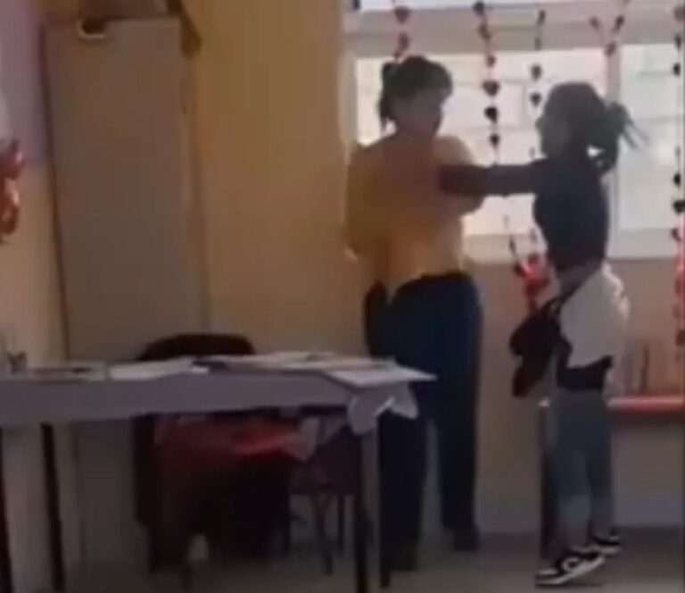 Madre de familia agrede a maestra de preescolar por supuesta agresión contra su hijo