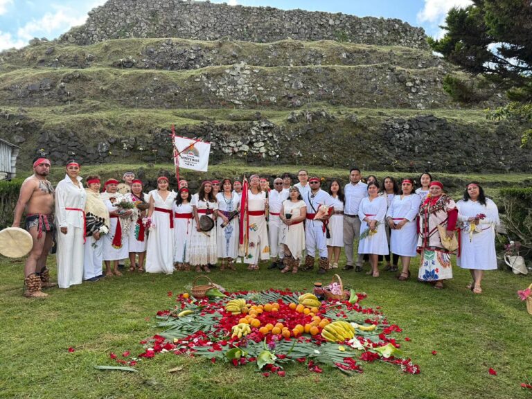 Xiutetelco recibe la primavera con ritual ancestral en la pirámide Ehécatl
