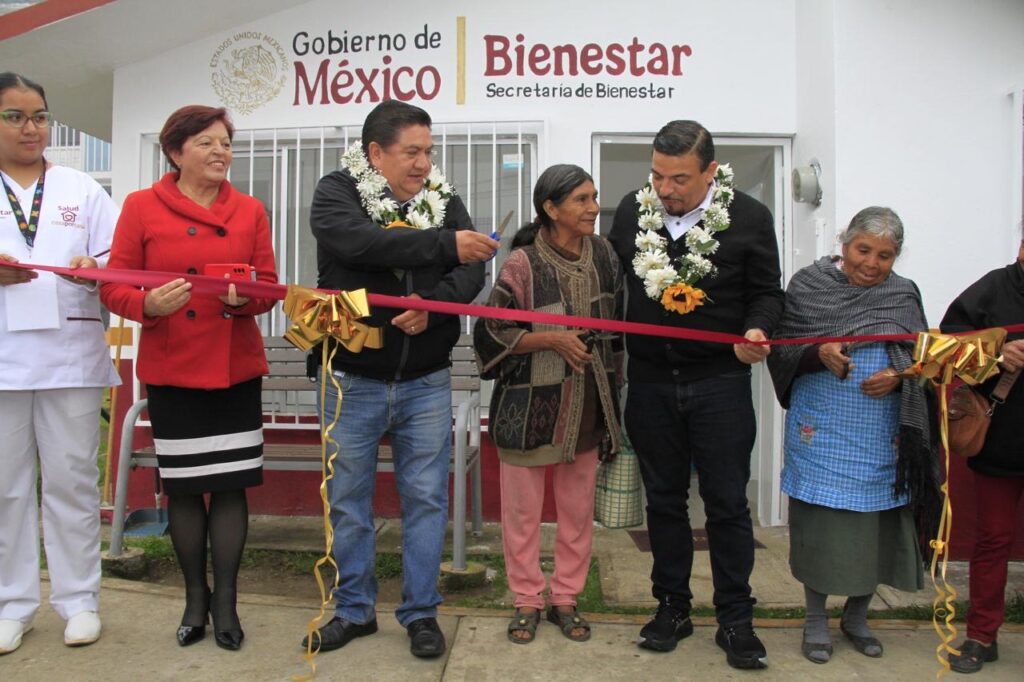 ENCABEZA MIGUEL VICENTE CUÉLLAR INAUGURACIÓN DEL CENTRO INTEGRADOR DEL BIENESTAR EN JALACINGO