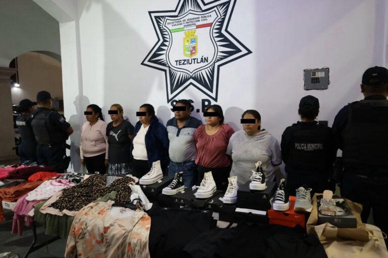 CAE PRESUNTA BANDA DE FARDERAS, TRAS ROBO EN UNA SUCURSAL DE COPPEL CENTRO 