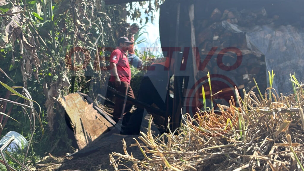 Explosión por acumulación de gas provoca incendio en vivienda de Huehueymico