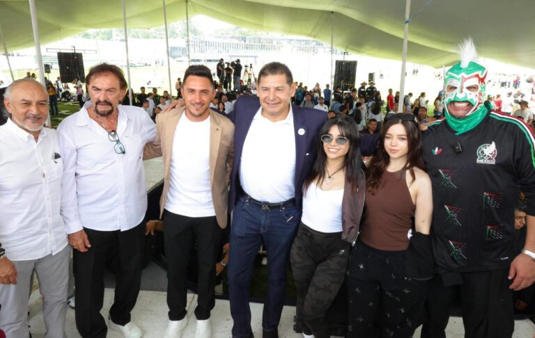 Puebla se convierte en epicentro del fútbol con el Summit 2026 “El grito que nos une”