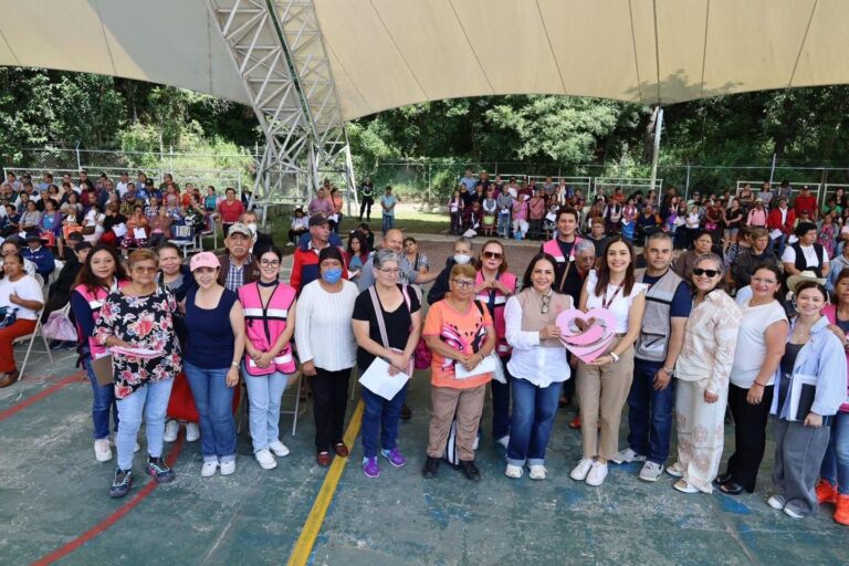 Karla Martínez Gallegos Preside Primera Entrega en 2026 de Programas Alimentarios