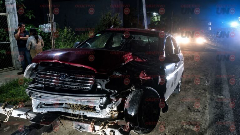 DOS PERSONAS RESULTAN HERIDAS TRAS CHOQUE FRONTAL EN TLATLAUQUITEPEC
