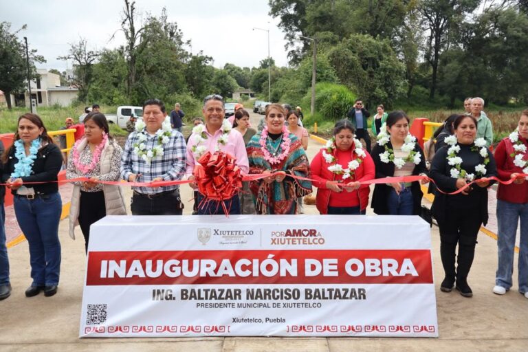 Restablecen paso en San Juan Sección Segunda tras colapso de puente por lluvias