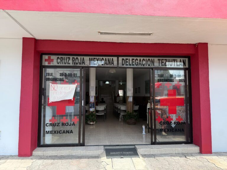 CRUZ ROJA TEZIUTLÁN RENUEVA SU CONSULTORIO MÉDICO CON APOYO DE LA CIUDADANÍA