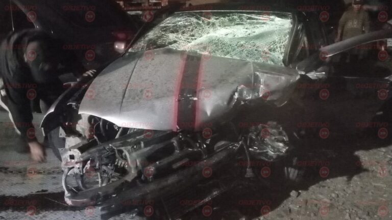 EN ATEMPAN, BRUTAL CHOQUE ENTRE DOS AUTOMÓVILES DEJA TRES LESIONADOS 