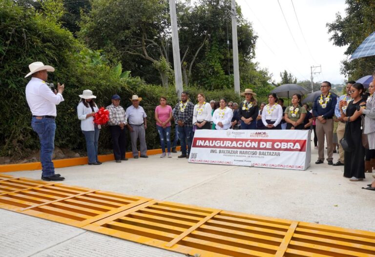 Mejoran vialidades en San Andrés Sección Quinta con pavimento y drenaje pluvial