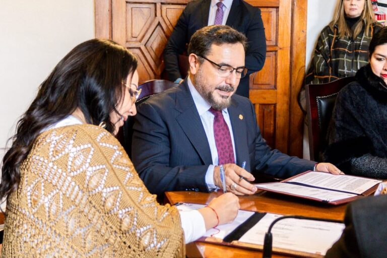 Firma Teziutlán convenio con el IPN para habilitar carreras profesionales en modalidad virtual
