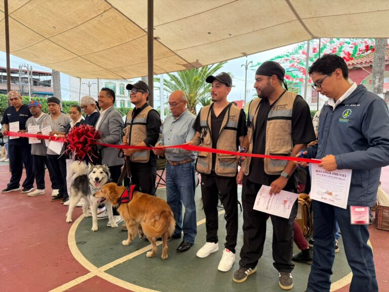 CASTRALAT LLEGA A XIUTETELCO PARA FRENAR SOBREPOBLACIÓN DE PERROS Y GATOS